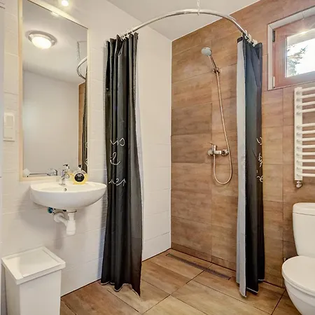 Ustronie 무스지나